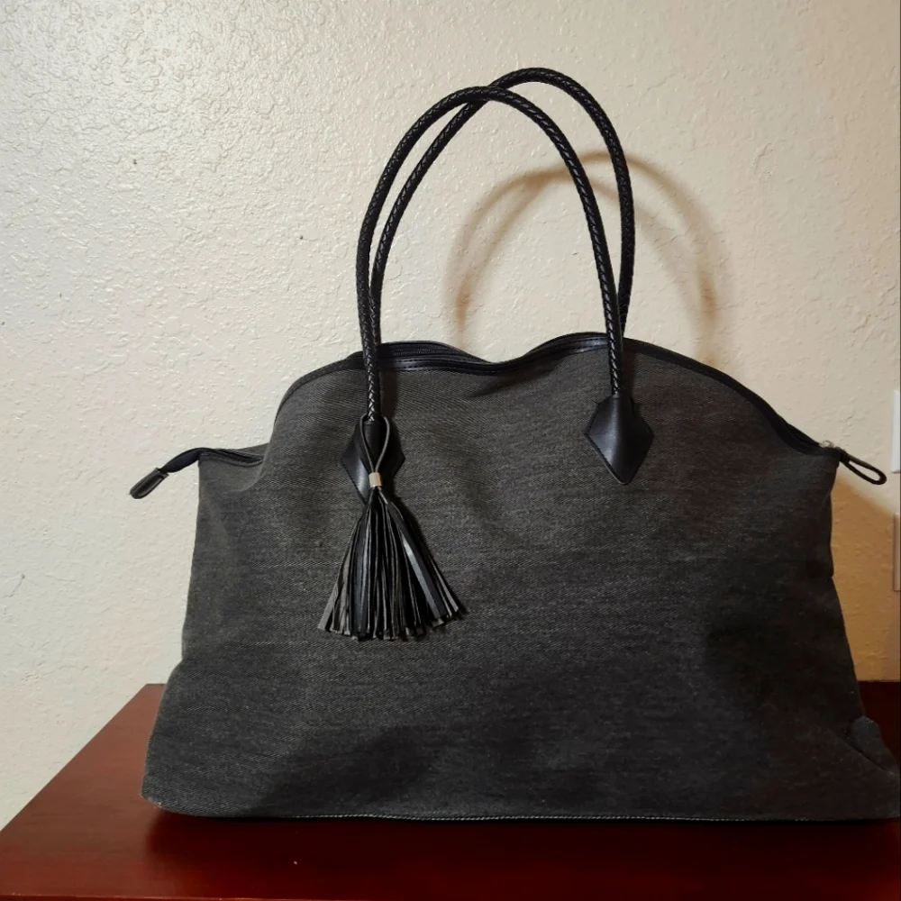 Adorable no-brand totebag, Grey & black colors - Picture 1 of 1